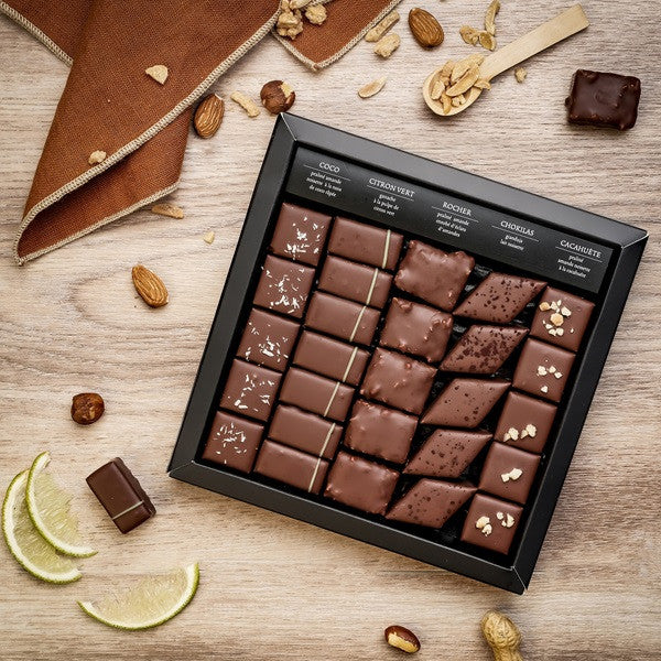 100% MILK CHOCOLATE BOX ILBARRITZ