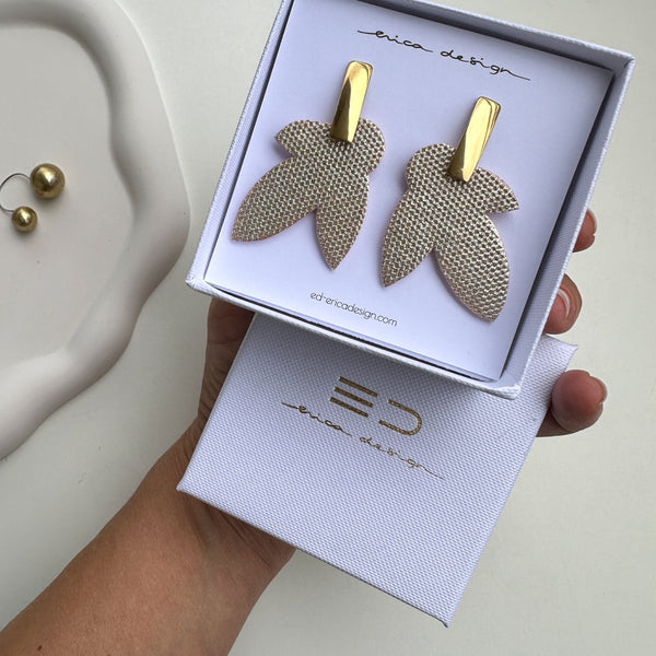 snowbell flower | hanging earrings