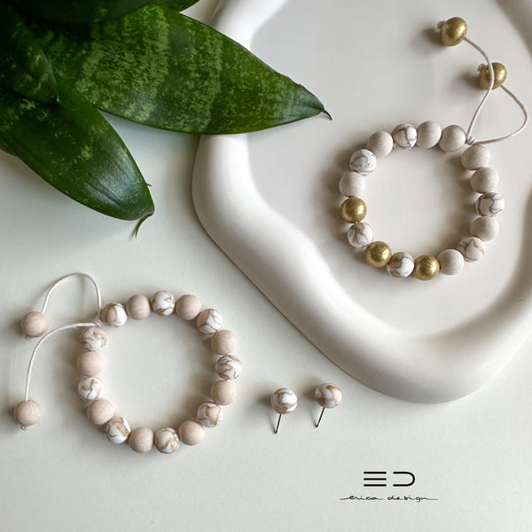 bulb bracelet, studs | beige