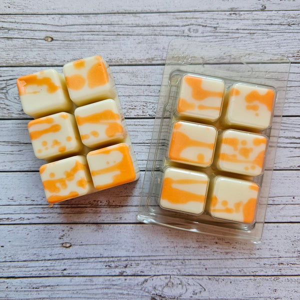 Pumpkin spice clamshell