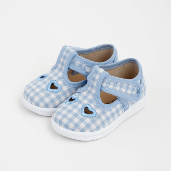 SANDALS WITH EYELETS