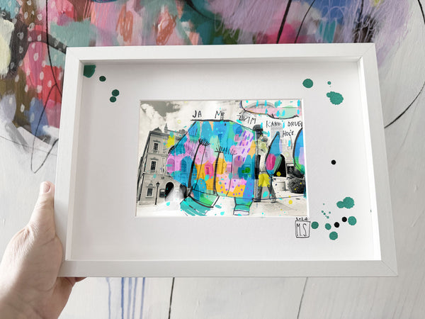 Split story "I do not live how others want..."