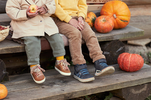 Kids' shoes