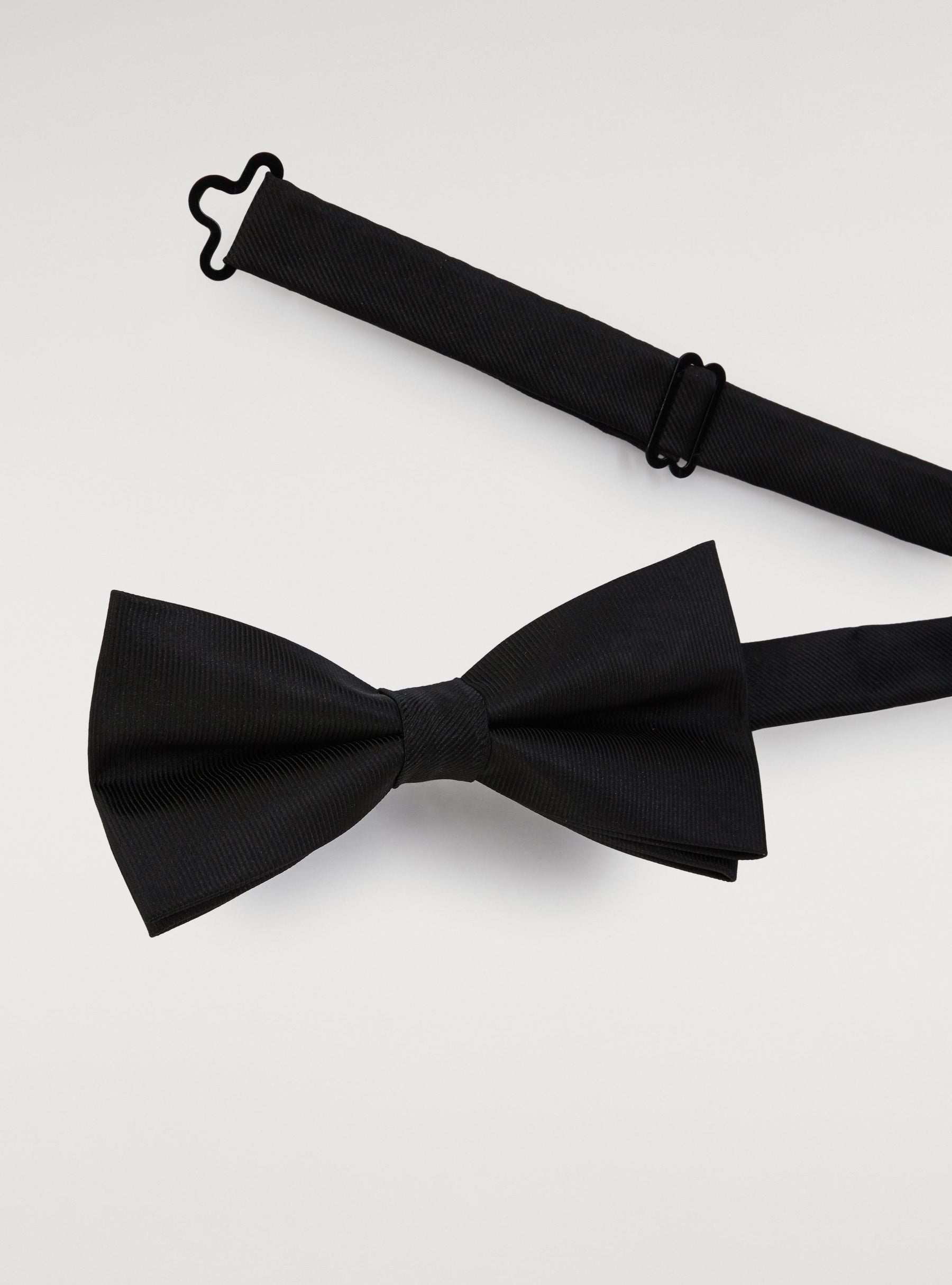 00848_15|30aca7bf883c41d8d413a619eac2671b