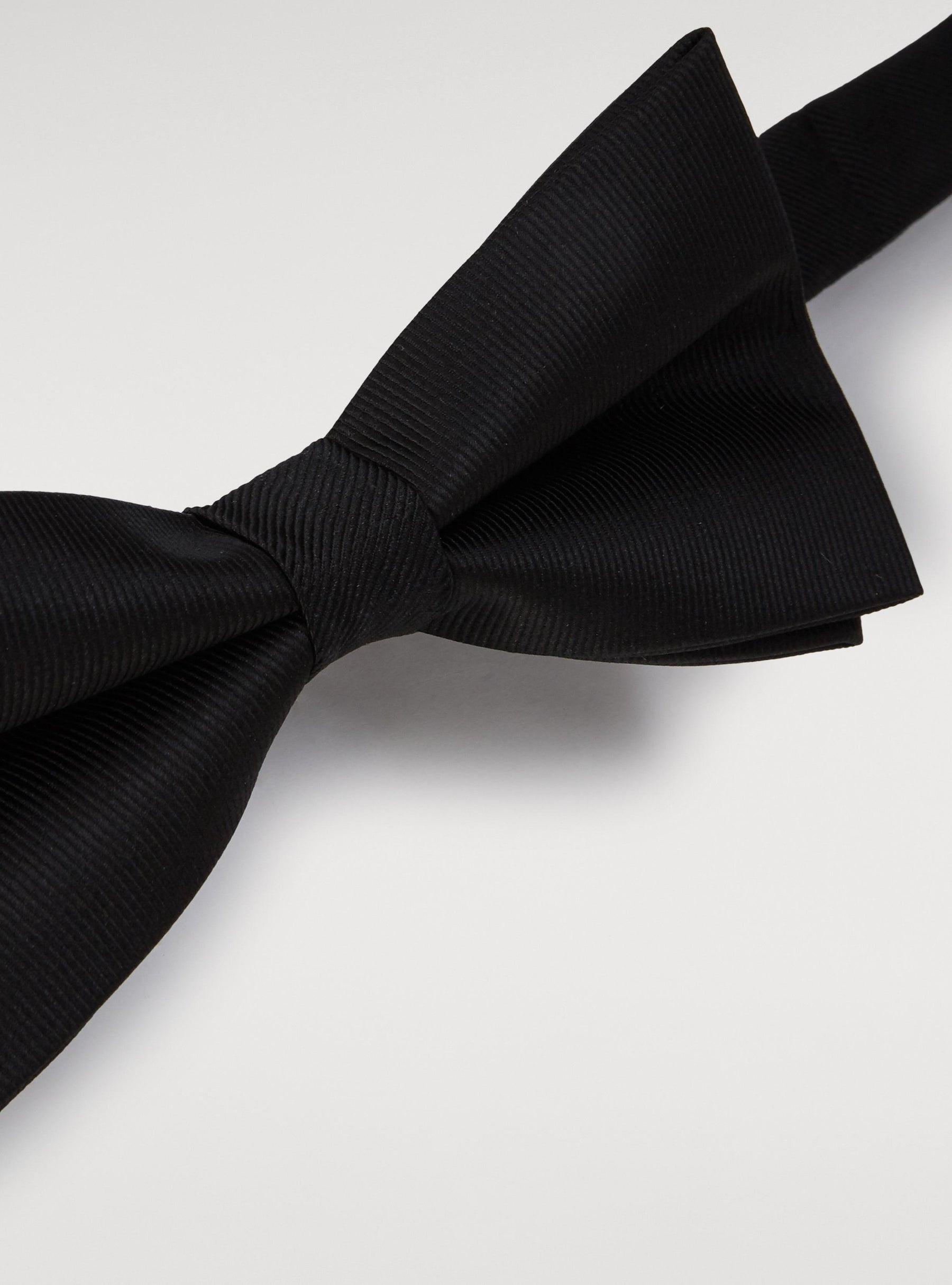 00848_15_0|42a699f334154f3a59b45a44718cdf20