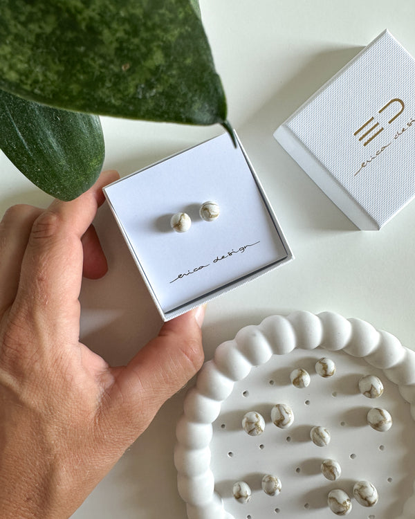 bulb studs | GOLD