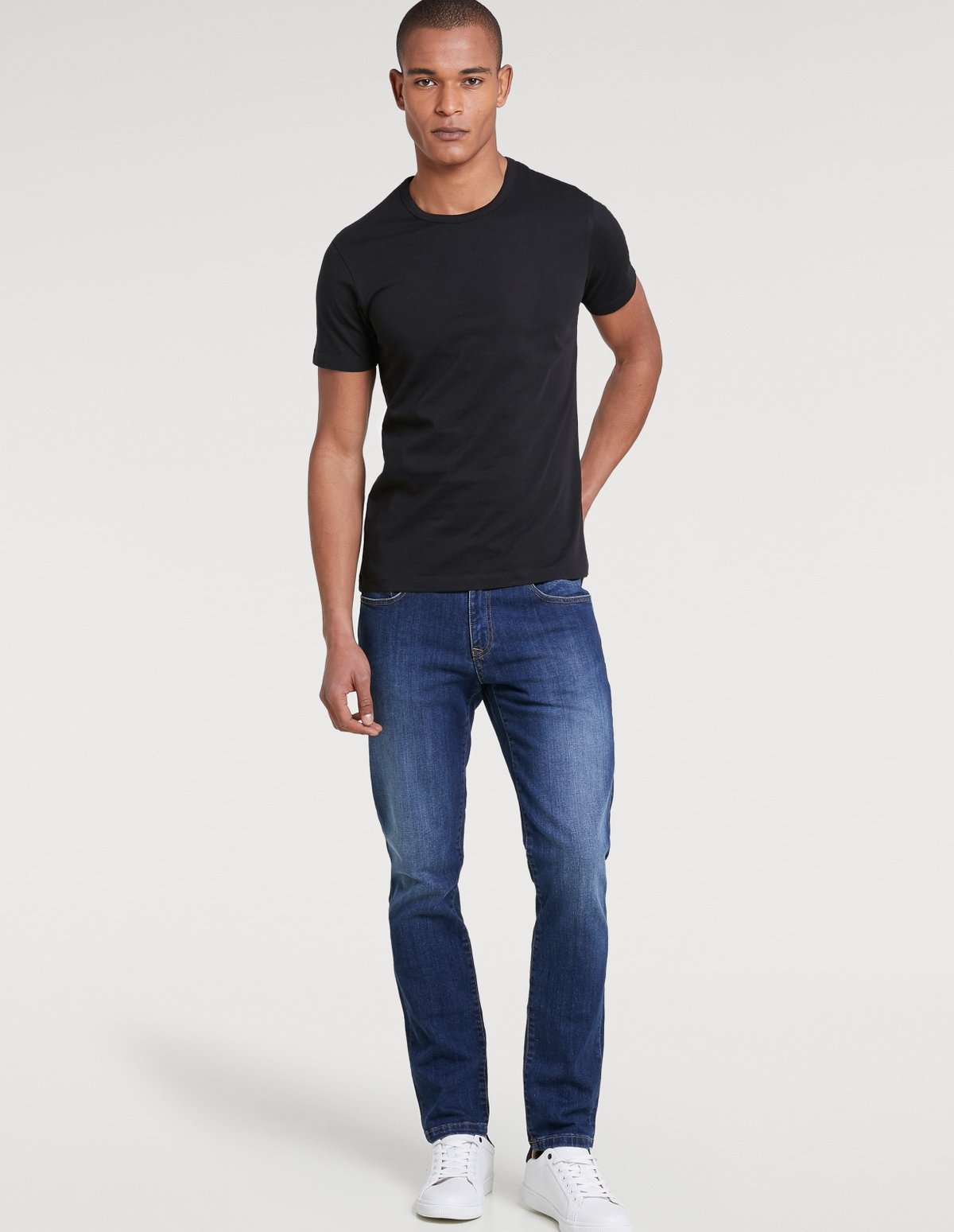 01593_36|4d4c42c471711c902b09998432fae357