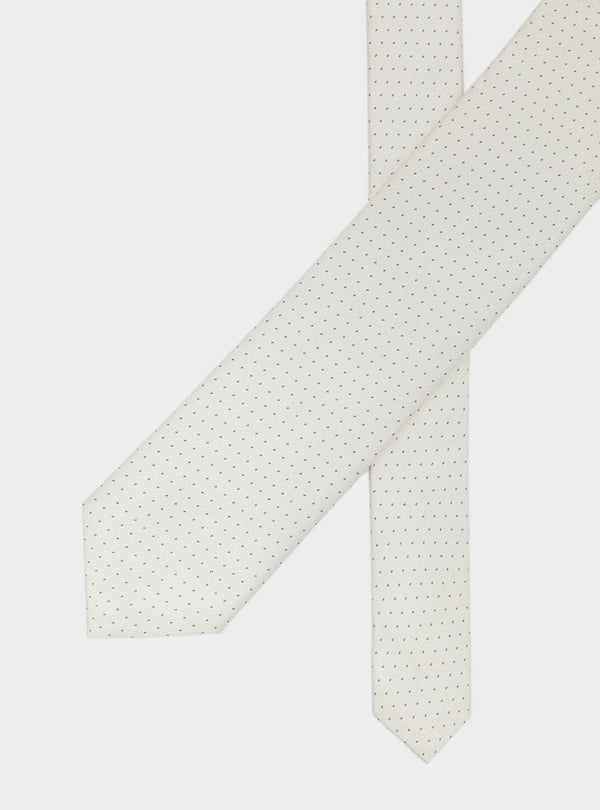 01737_615|34394222b82e93507fb40397b98bf3d4