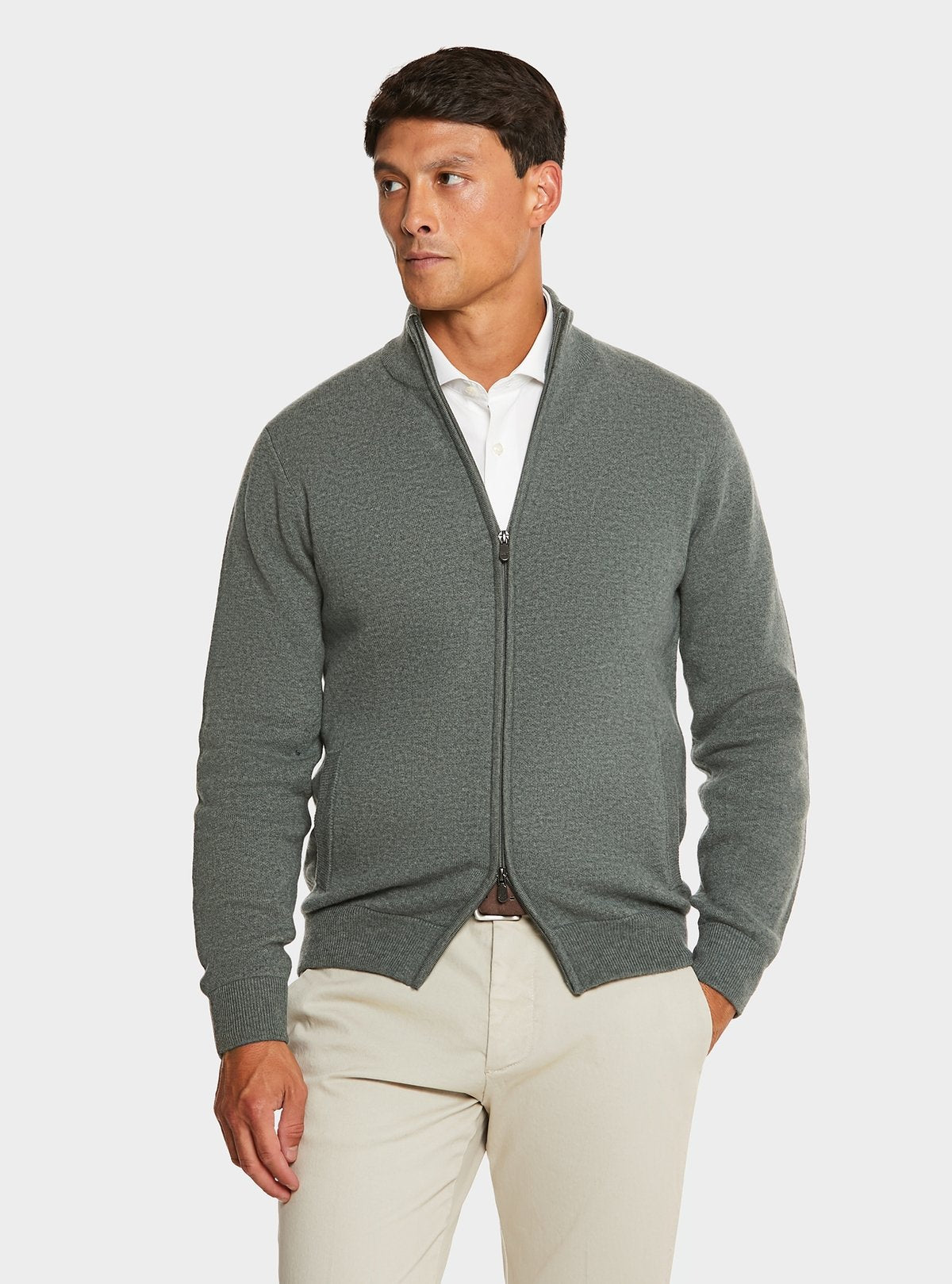 01889_8|bed480233f282600f03f9fae9dc5d63b