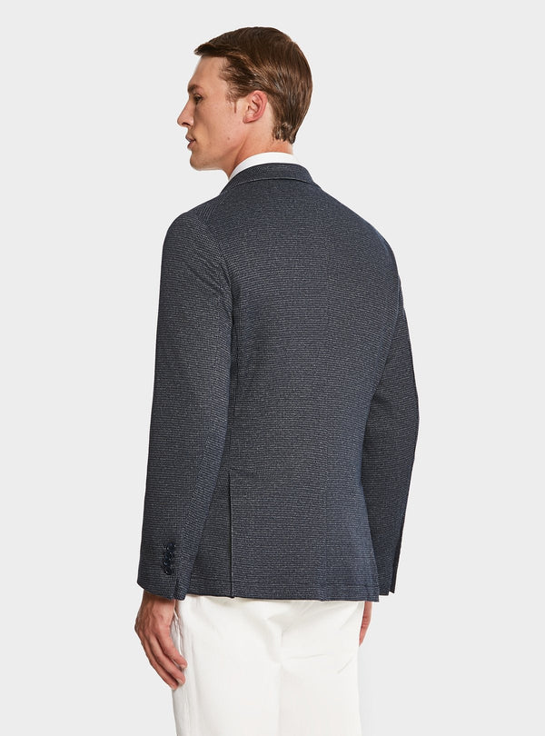 02027_68_2|23bbba43e664dece4f3a2f9cb02f30e1