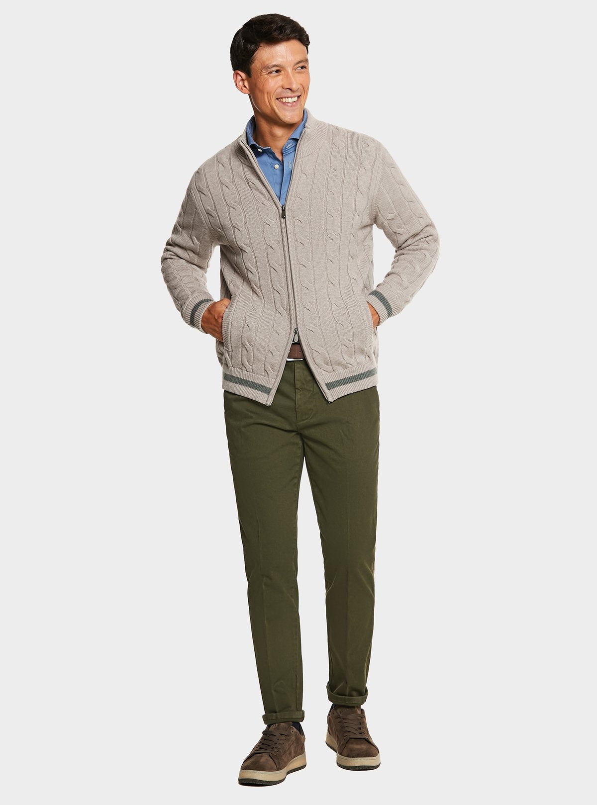 02042_4_0|4242e46675c7bd5669858cbce50c43b8