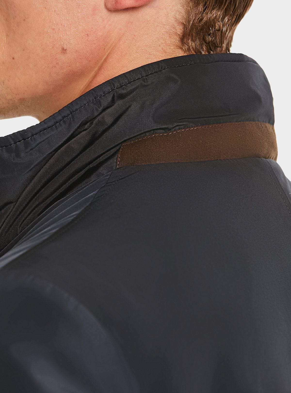 02051_68_3|3b5133023c39b93465c765204753c380