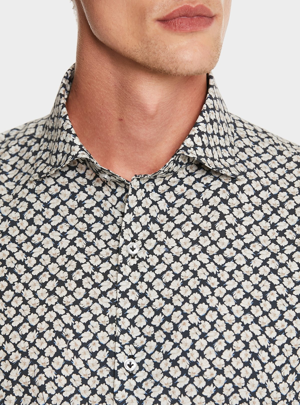 02120_114_1|2a1a9c530d2c917476c7bfcec27178b9