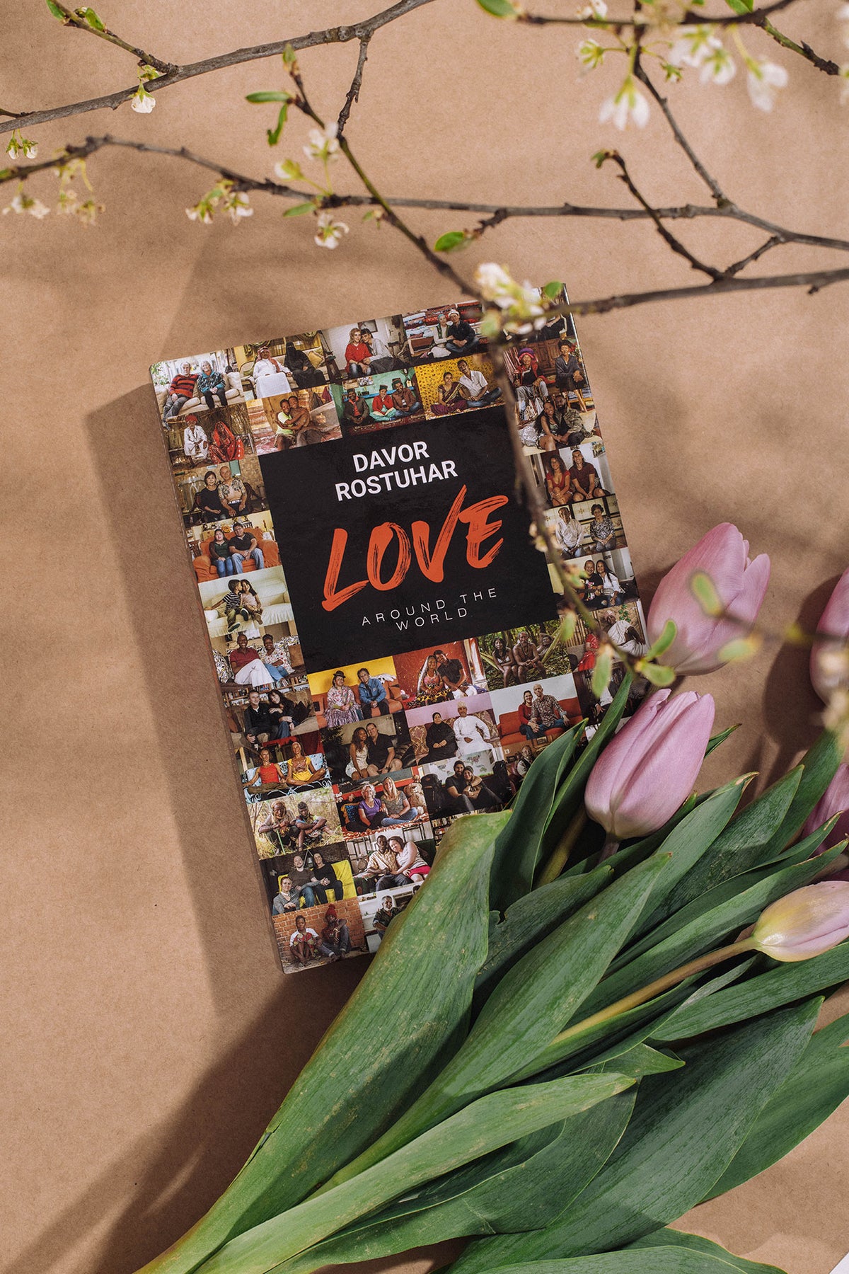 Davor Rostuhar – Love Around the World (EN)