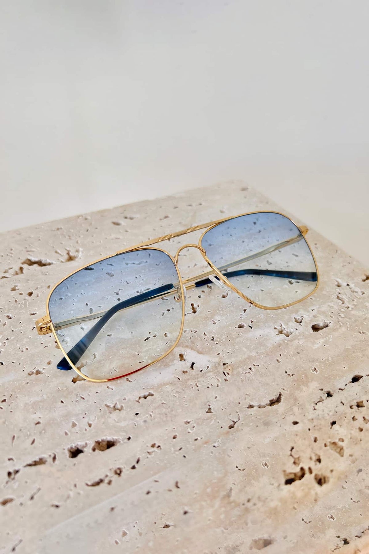 BJORN Light Blue Gradient Sunglasses