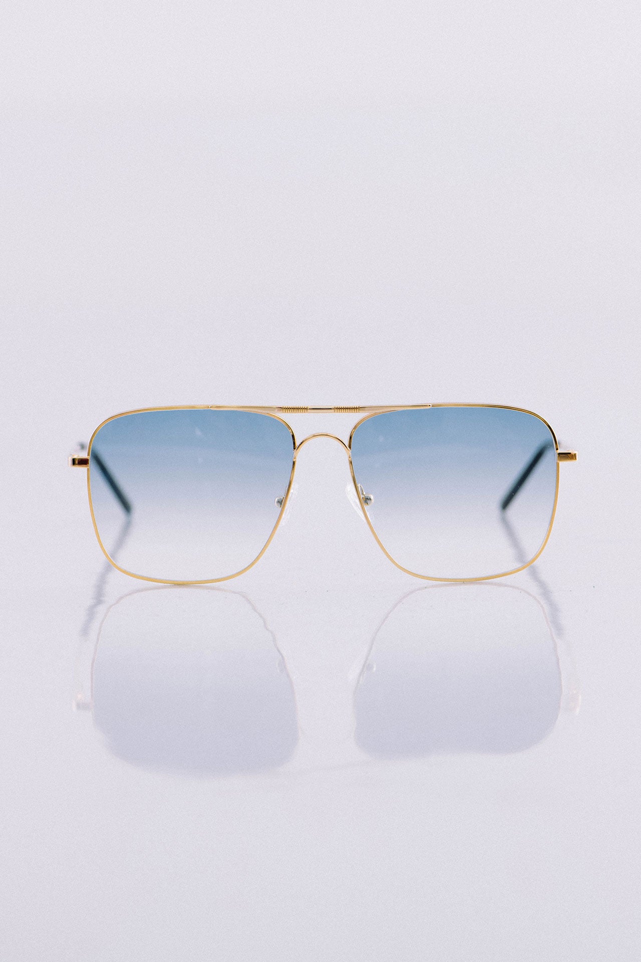 BJORN Light Blue Gradient Sunglasses