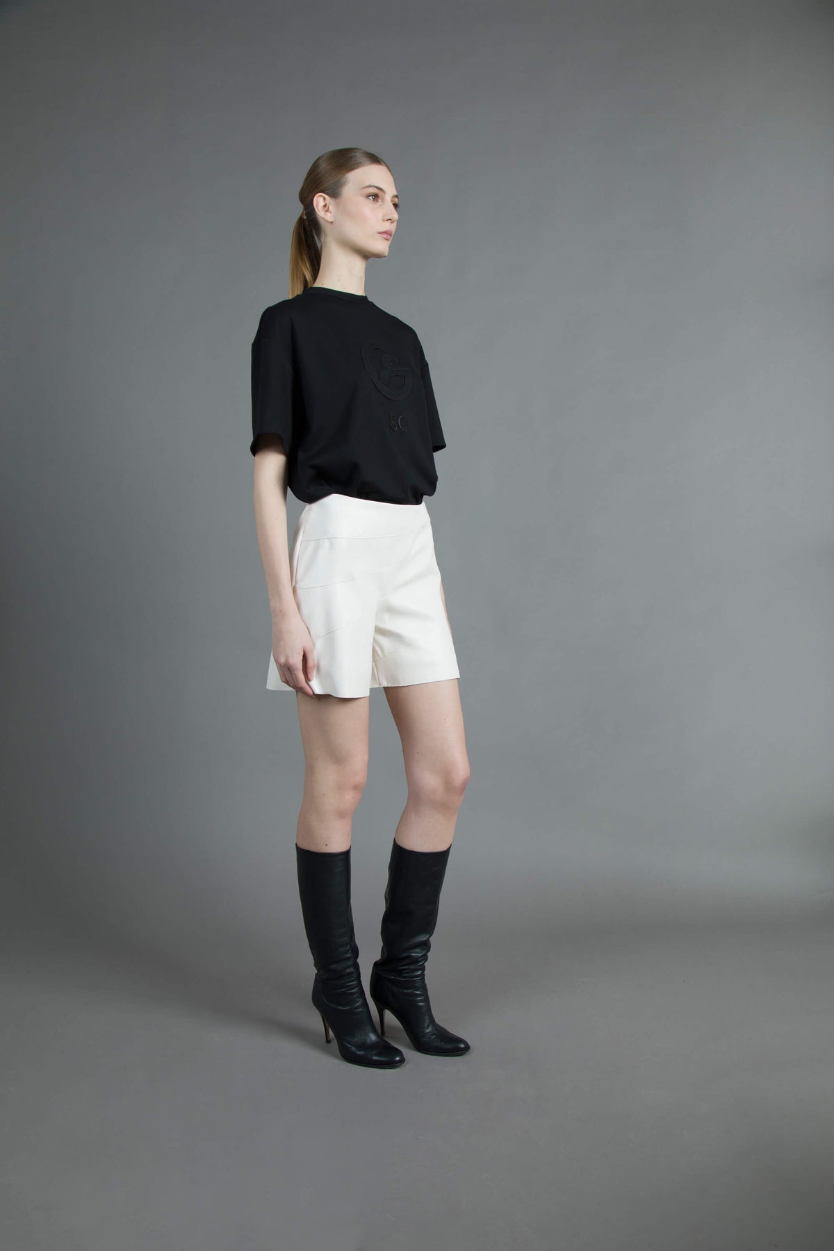 FAUX LEATHER SHORTS