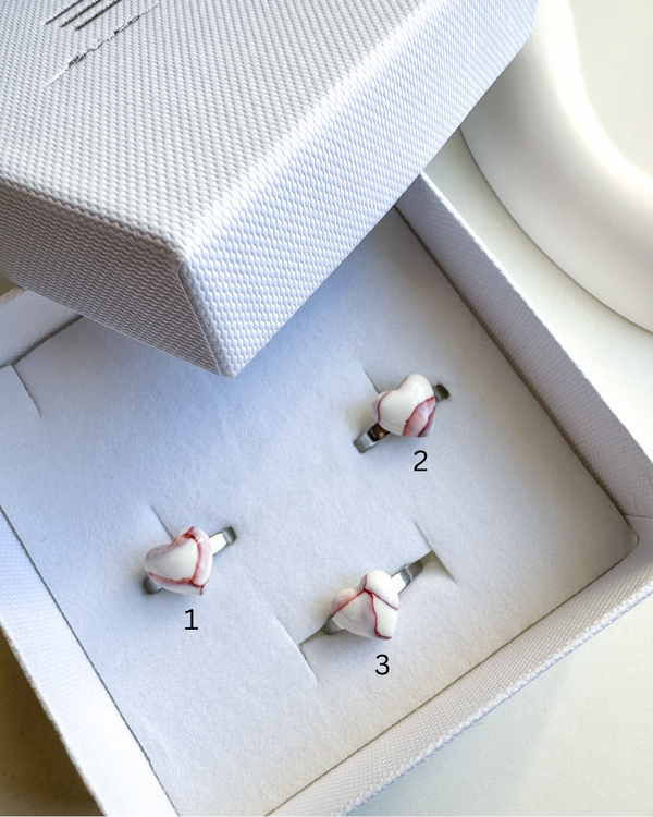 marble heart | burgundy