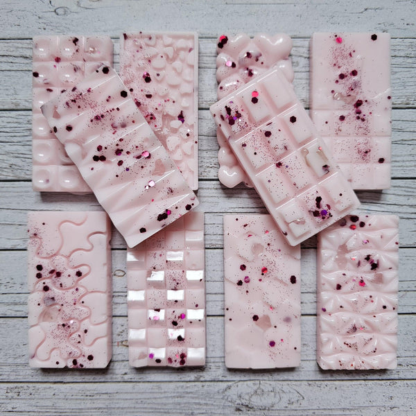 Princess mini snapbar (contains rose quartz)