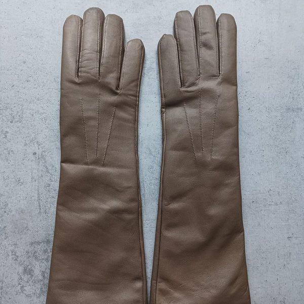 Long gloves with embroidery and cashmere lining