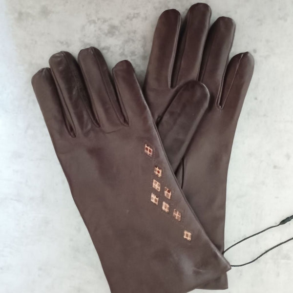 Women's Gloves with Snake Decoration
