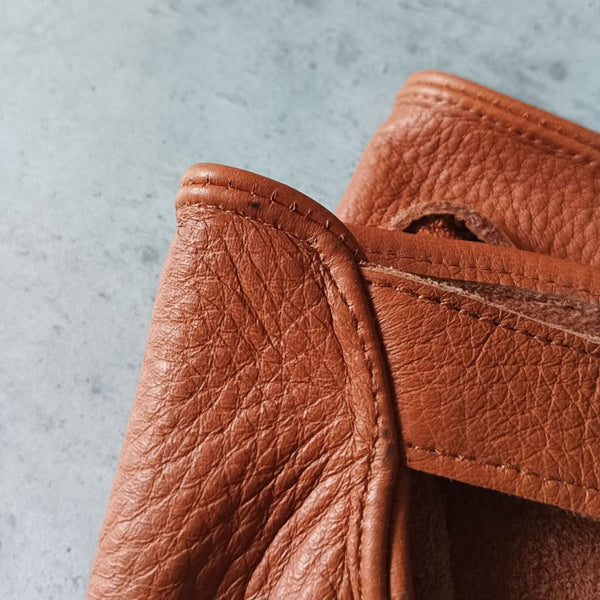 Elegant Men's Leather Driving Gloves Made from American Deerskin