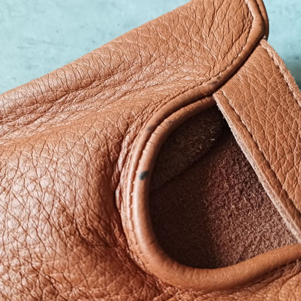 Elegant Men's Leather Driving Gloves Made from American Deerskin