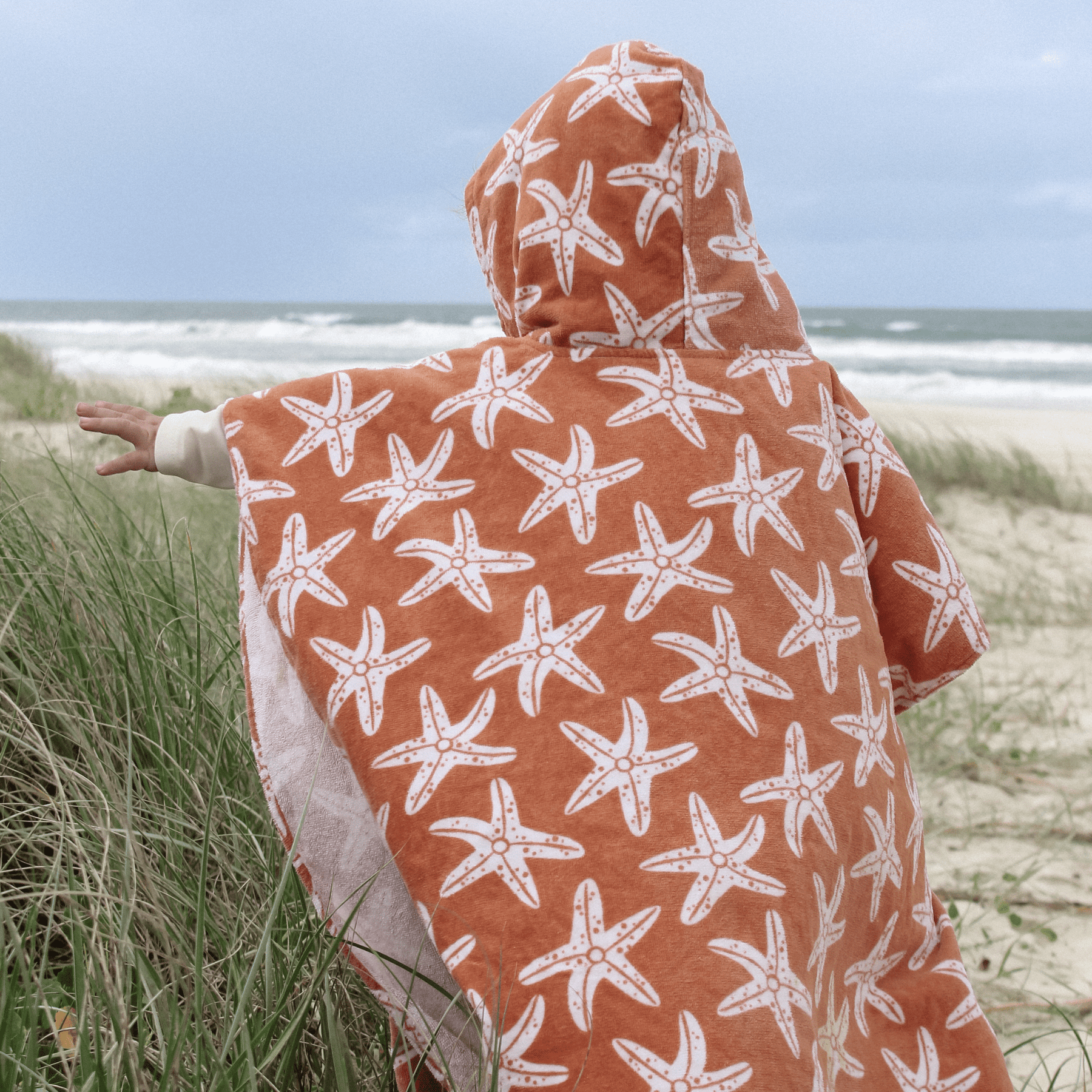 strandponcho-seastar-65x65-cm-swim-essentials-2