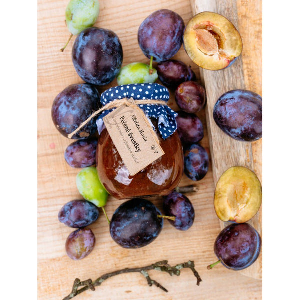 Baked Plums in Red Wine 130 g / 250 g