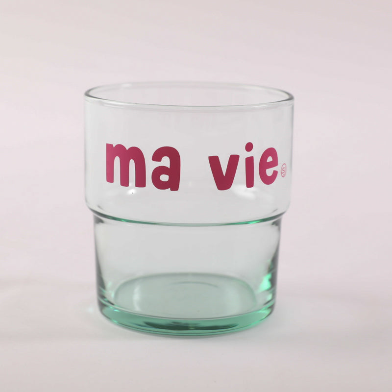 Achille Glass Family Theme