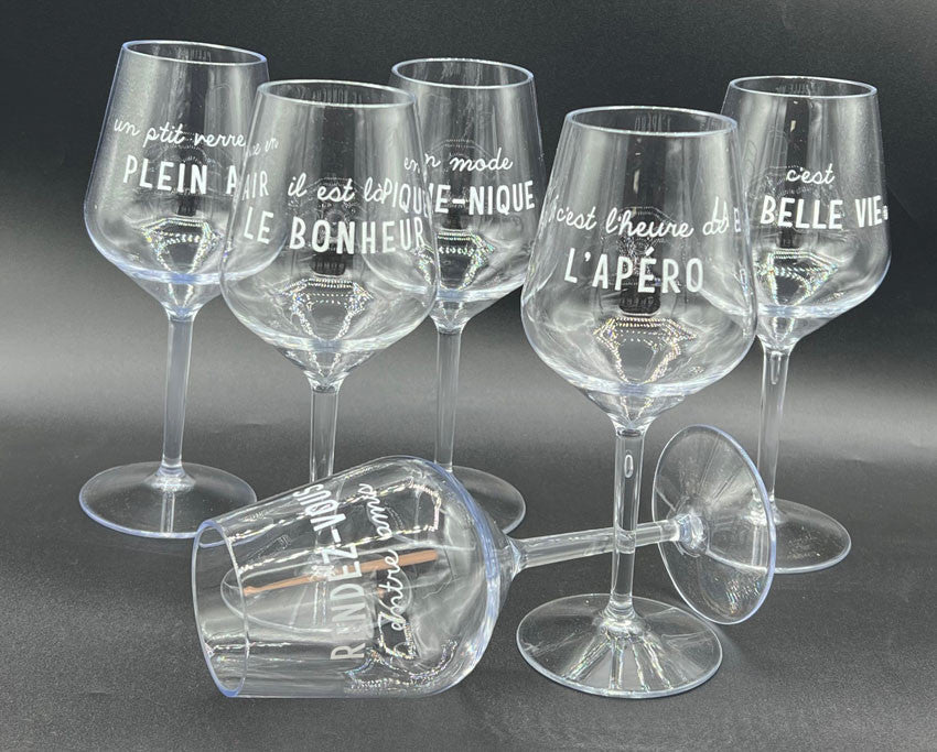 6 Unbreakable Glasses for Friends' Gatherings