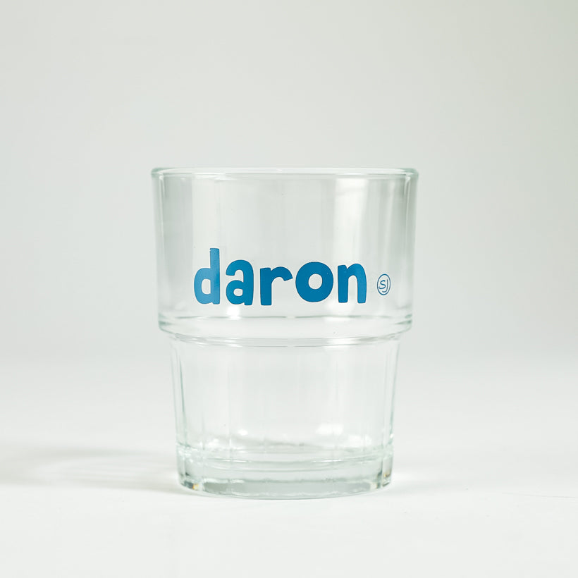 Léon Glass for the Family