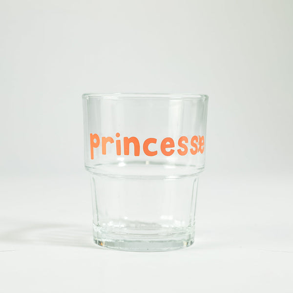 Léon Glass for the Family