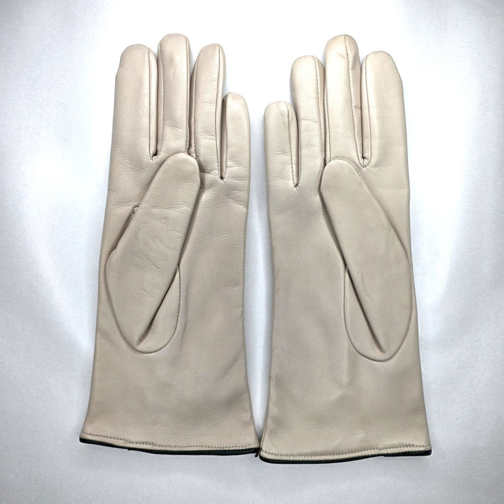 Creamy Elegant Gloves