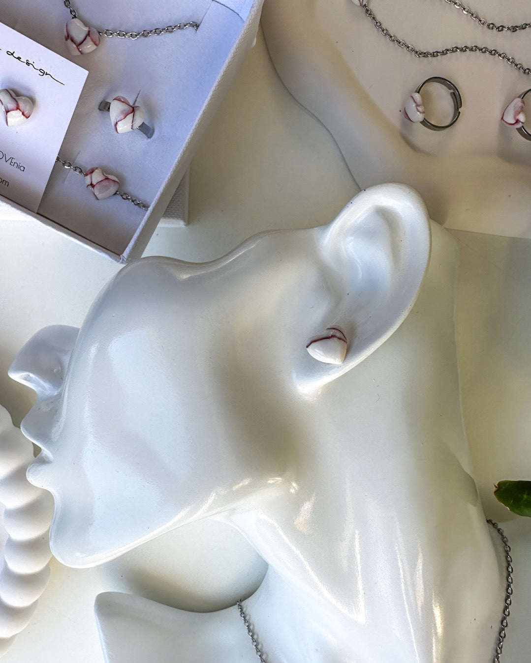 Marble Heart | Burgundy