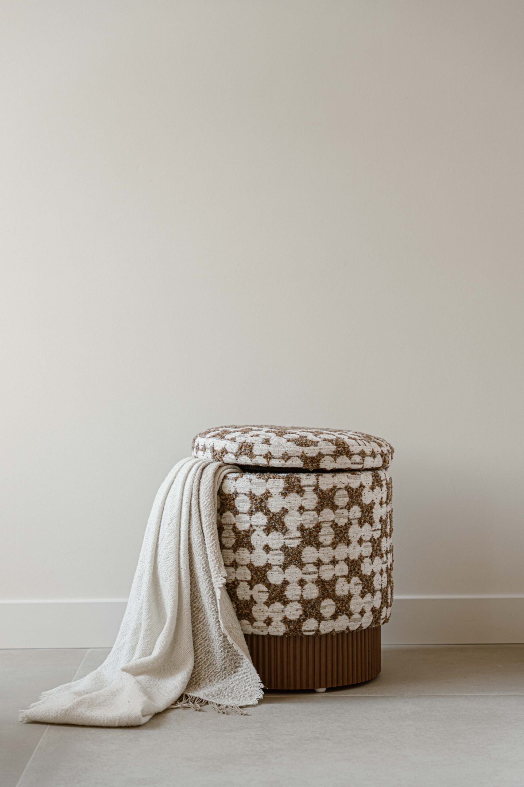 Indore Home - Saar - Poef - Ottomaans - Opbergruimte - Bruin - Beige (1 week levertijd!!)