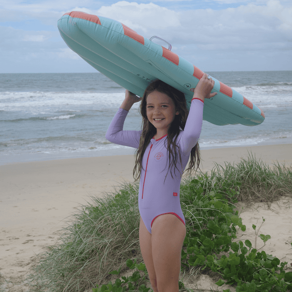 Costume intero bambina-con-mani-lunghe-viola-nuotare-essenziali-8