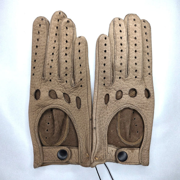 Sport Gloves Made of Peccary Leather