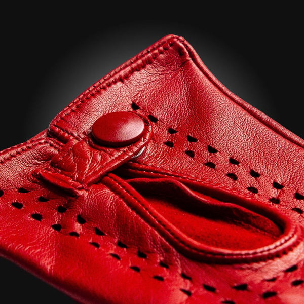 Sporty-Elegant Leather Gloves for Ladies