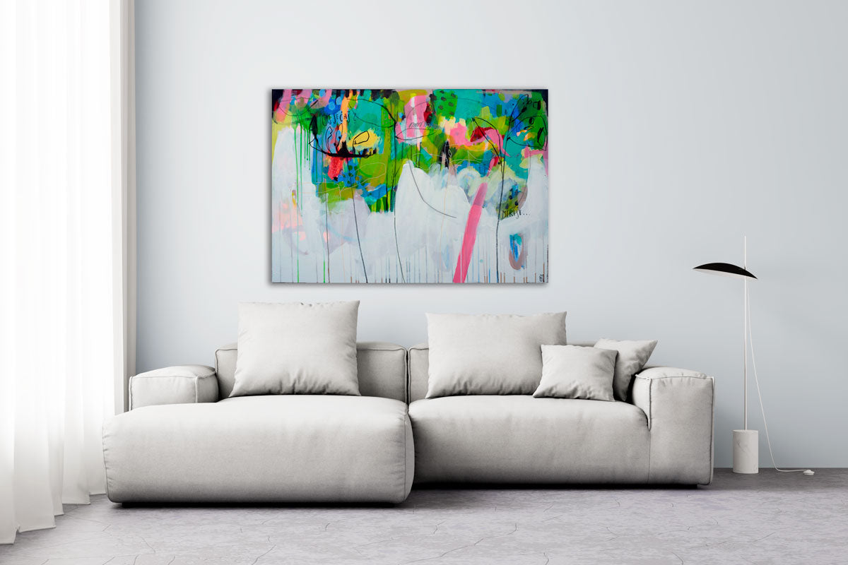 You feel, it smells...