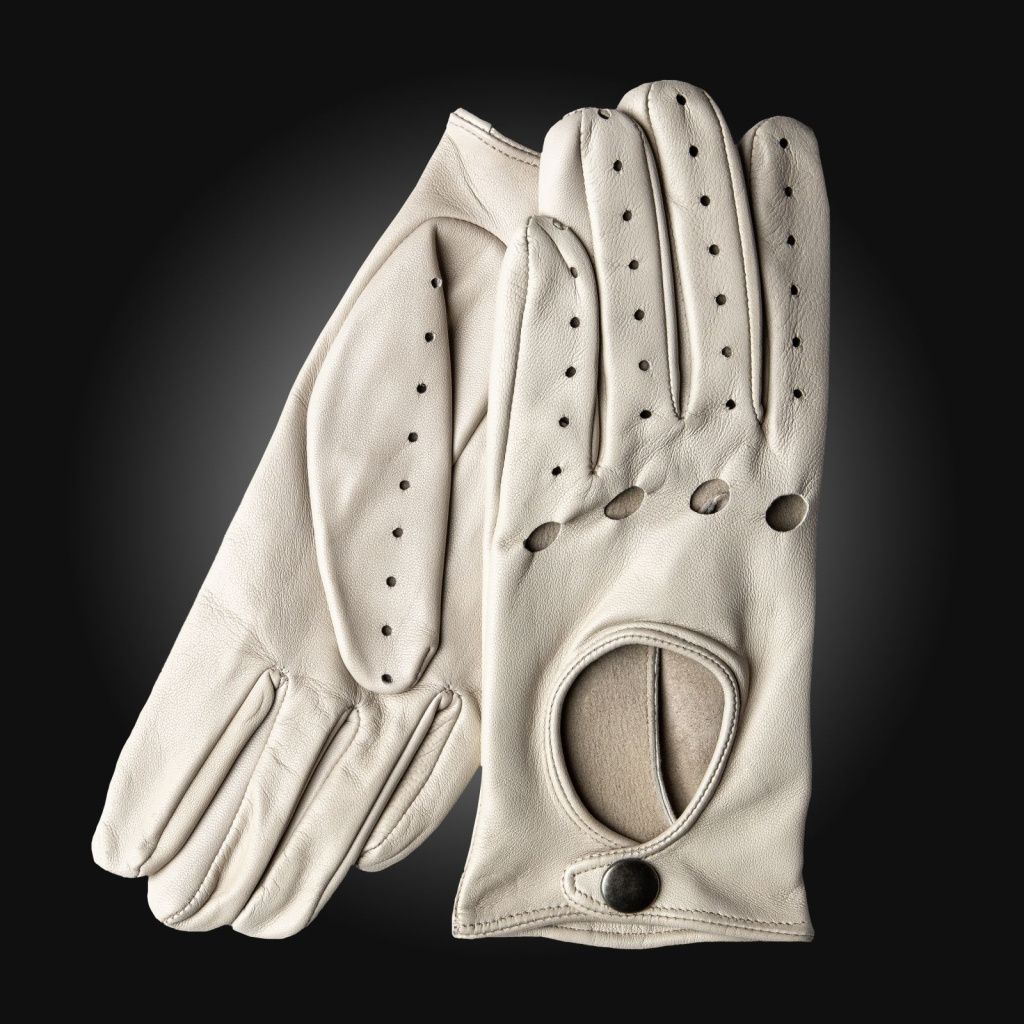 Women's Elegant Leather Driving Gloves for City Use