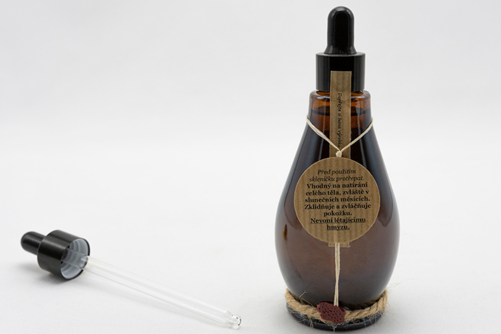 Walnut Oil with Rosemary