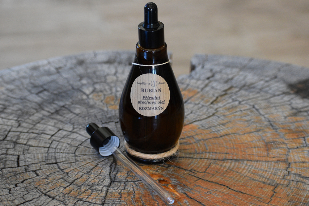 Walnut Oil with Rosemary
