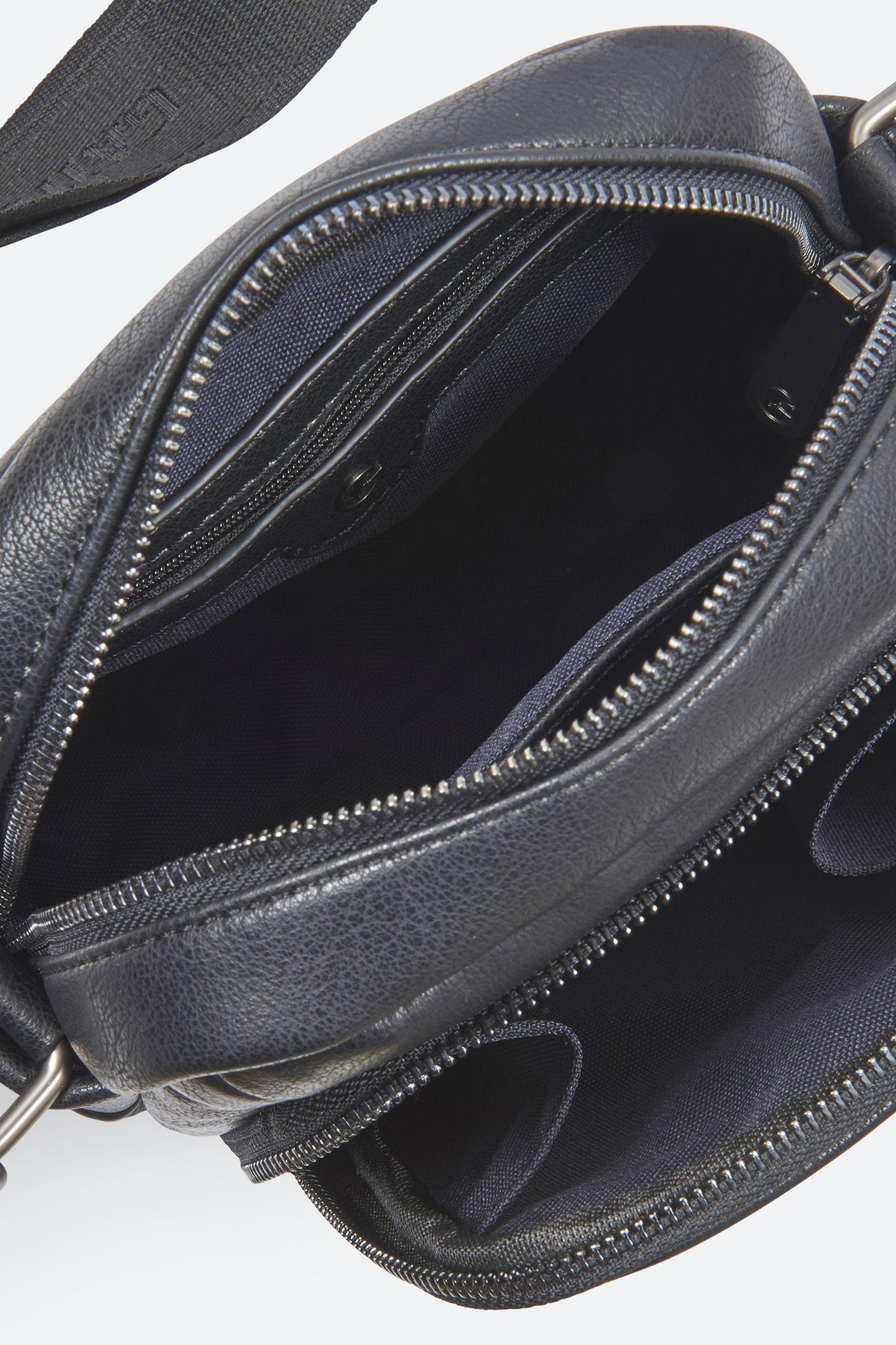 Black men's pouch