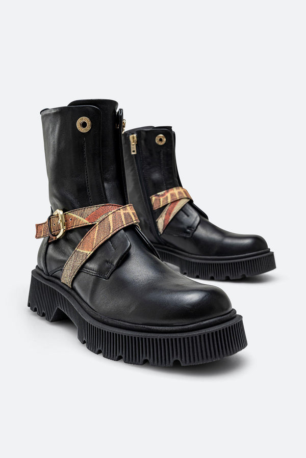 Stivaletto Joplyn in pelle stampa Planetarium colore nero