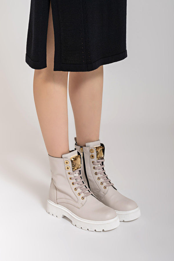 Joplyn Ankle Boot in Chalk Leather