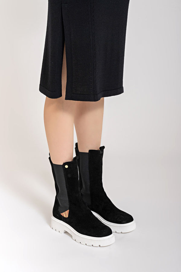 Stivaletto Joplyn in pelle scamosciata colore nero