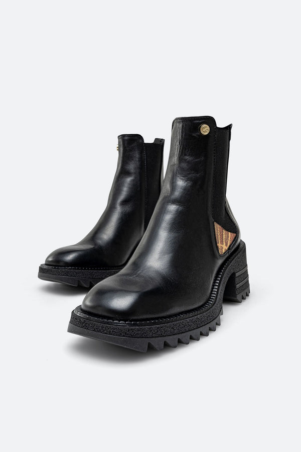 Stivaletto Leadore in pelle stampa Planetarium colore nero