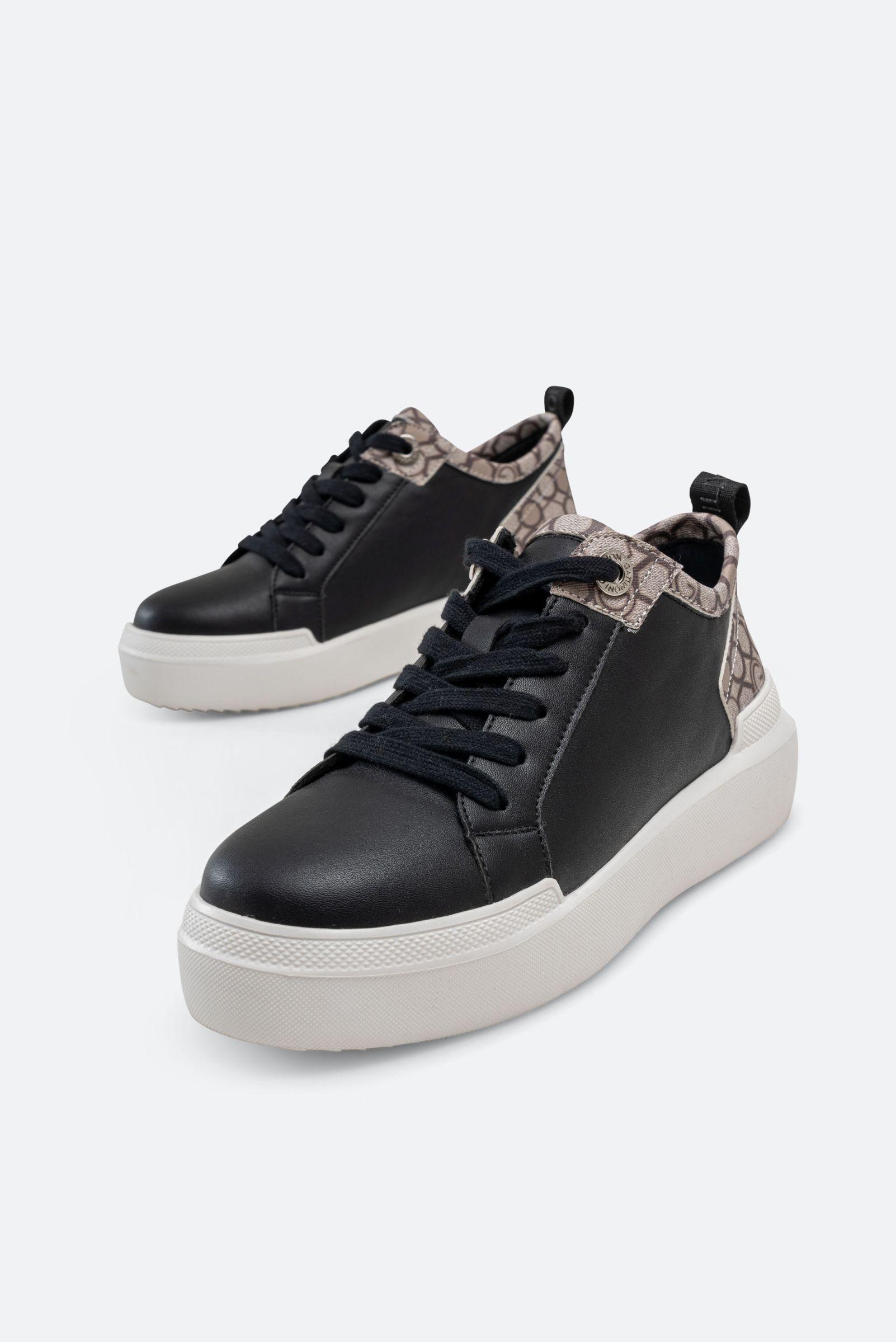 Leon Sneakers in Faux Leather with Geometric Print in Black