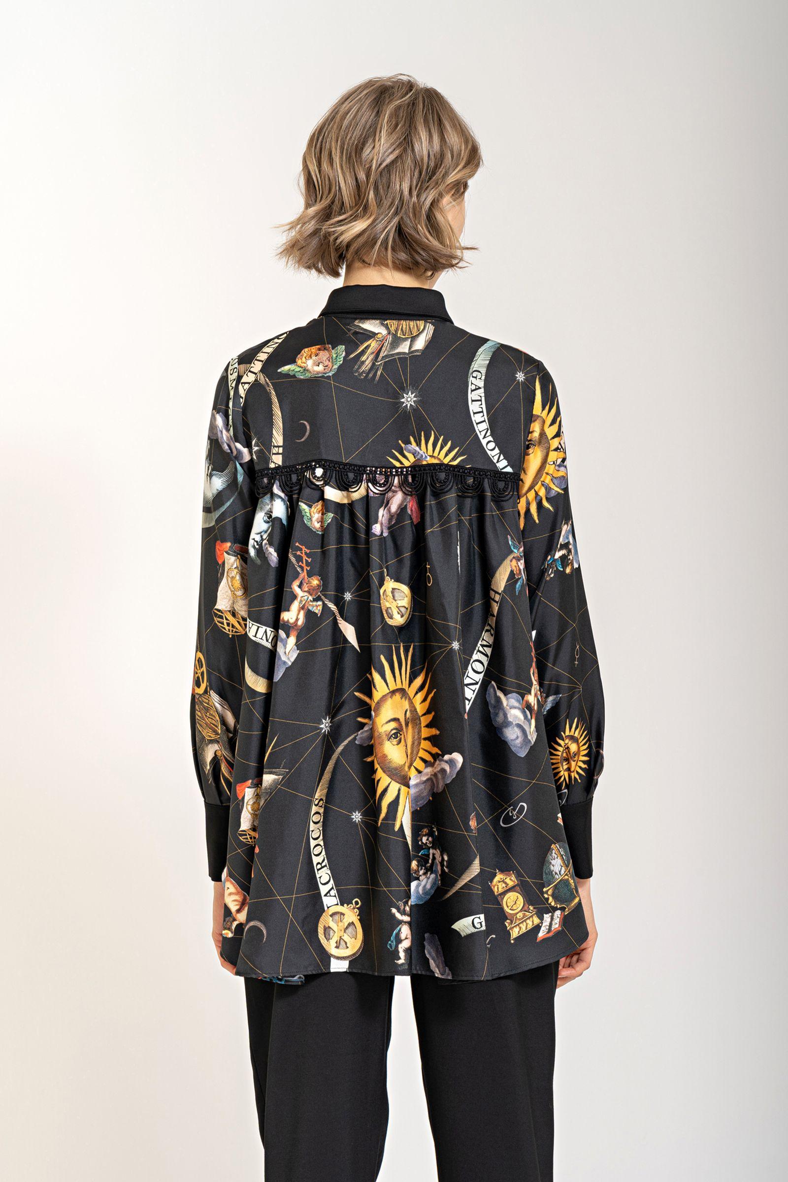 Harmonia Macrocosmica Blouse